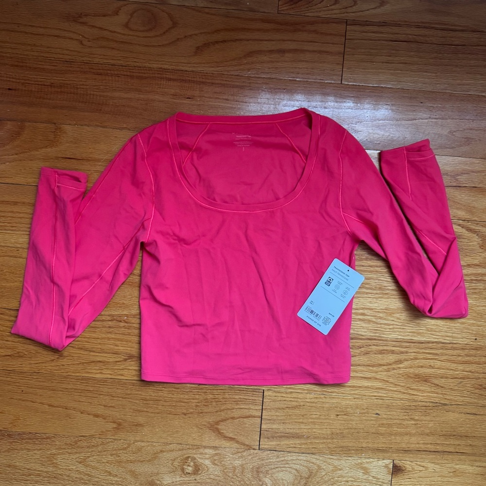 Athleta Transcend Long Sleeve Scoop Neck Top